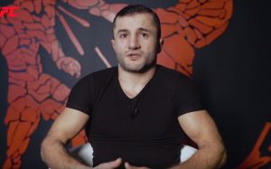 Брейн О'Дрисколл победил Теймура Рагимова на WWFC 14