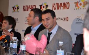 Владимир Кличко: уйти или остаться?