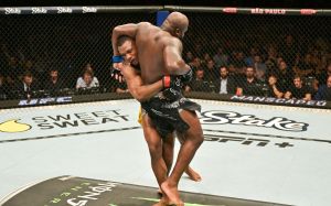 Видео боя Жаилтон Алмейда - Деррик Льюис UFC Fight Night 231