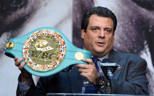 Президент WBC рассказал, когда Тайсона Фьюри смогут лишить титула