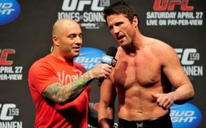 Чейл Соннен встал на защиту UFC, который критикуют за мизерные гонорары