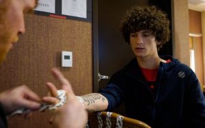 Шон О'Мэлли рассказал, в каком направлении должен стать лучше, чтобы победить Стерлинга или Сехудо