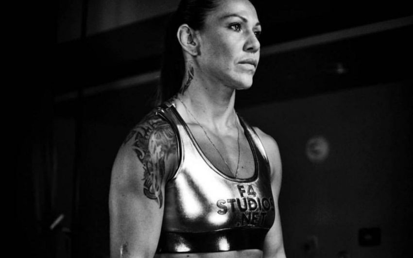 Крис Сайборг может встретиться с Меган Андерсон на UFC 214