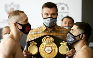 Евгений Долголевец победил Федора Папазова