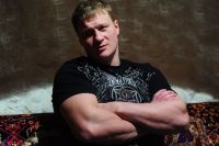 Поветкин рассказал о торжестве справедливости, остарине, чемпионском бое, о бое Мейвезера с Макгрегором и многом другом.