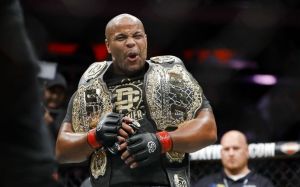 Даниэль Кормье считает, что победа на UFC 252 поставит его в один ряд с величайшими атлетами всех времен