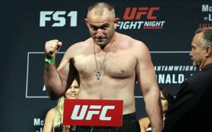 UFC 224: Алексей Олейник победил Джуниора Альбини удушающим