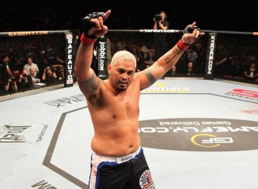 Марк Хант: UFC будет нас иметь, пока мы сами себя не защитим 