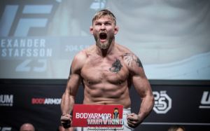 Александр Густафссон прокомментировал свой бой с Вердумом: "Я размажу его лицо"