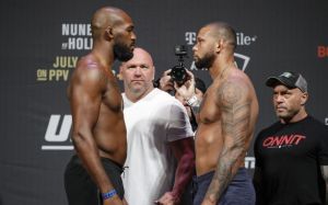 Видео боя Джон Джонс - Тиаго Сантос UFC 239