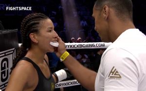 Видео боя Кристи Бреретон - Сара Муссаддак Glory 69