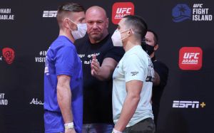 Видео боя Райан Бенуа - Тим Эллиотт UFC on ESPN 13