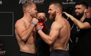 Видео боя Джейк Мэттьюс - Эмиль Мик UFC Fight Night 168