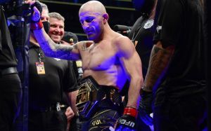 Рейтинг бойцов UFC за октябрь 2021 года