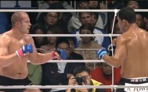 Видео боя Федор Емельяненко – Антонио Родриго Ногейра 3 Pride Shockwave 2004