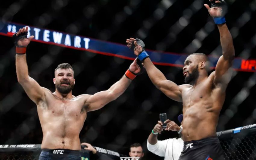 Бонусы турнира UFC on Fox 26