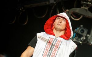 Промоутерская компания Усика официально анонсировала свой дебютный ивент