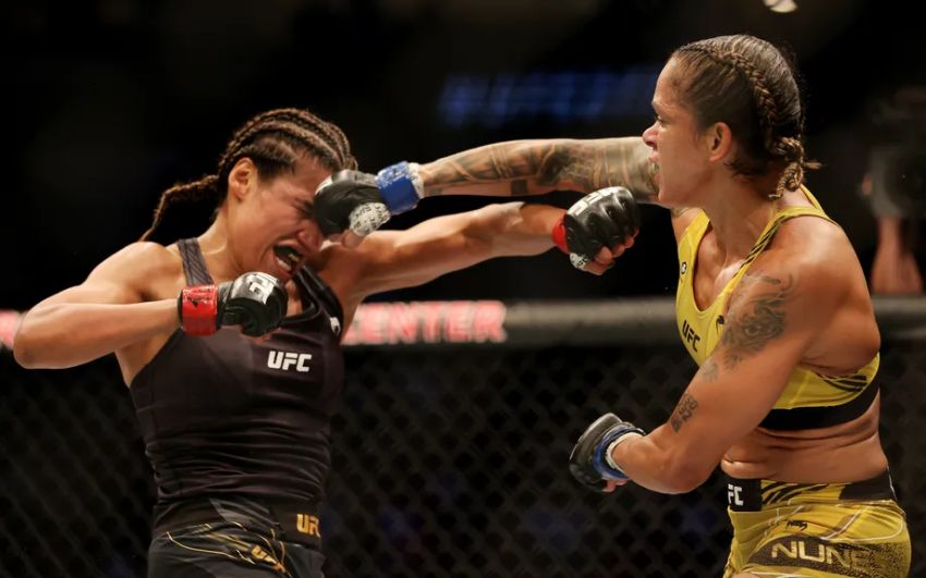 Аманда Нуньес деклассировала Джулианну Пенью в реванше на UFC 277 и вернула титул в легчайшем весе