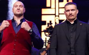 "Он не будет подарком". Поветкин прокомментировал бой Усика и Фьюри