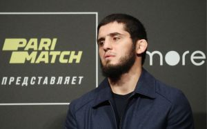 Ислам Махачев: "Я не боюсь навыков джи-джитсу Чарльза Оливейры"