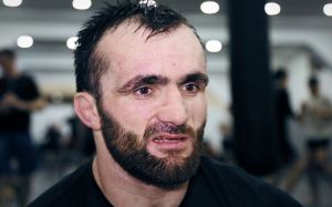 Магомедрасул Хасбулаев уверенно победил Мухамеда Кокова на АСА 94