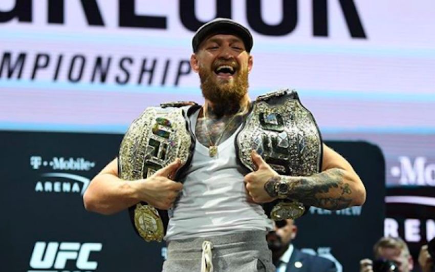 Конор МакГрегор: "Я все еще чемпион легкого веса UFC"