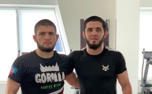 Хабиб Нурмагомедов раскрыл подробности предстоящих боев Ислама Махачева и Умара Нурмагомедова