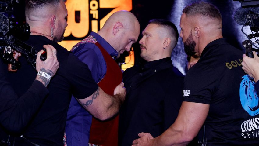 Филип Хргович объяснил, почему считает Усика фаворитом в бою с Фьюри