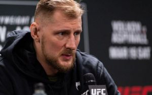 Александр Волков: "Наступили темные временна для тяжелого веса UFC"