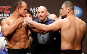 Видео боя Кейн Веласкес - Джуниор Дос Сантос 2 UFC 155