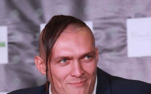 The Gardian: "В 2016-м Усик станет культовой звездой мирового бокса"