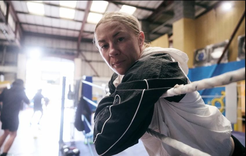 Женщина-боец из UFC подробно рассказала о том, ждет ли Дану Уайта успех в боксе