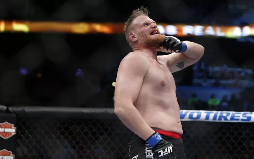 Джош Барнетт подписал контракт с Bellator