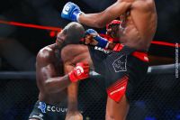 Видео боя Кэррингтон Бэнкс - Мандэл Налло Bellator207