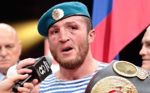 Денис Лебедев в мае может встретиться с Околи за пояс WBA Super