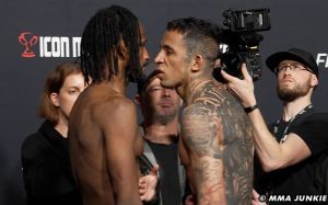 Результаты взвешивания UFC Fight Night 247