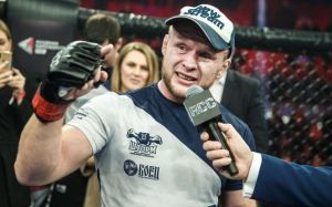 Александр Шлеменко: "Мне уже надоело разговаривать про это UFC"