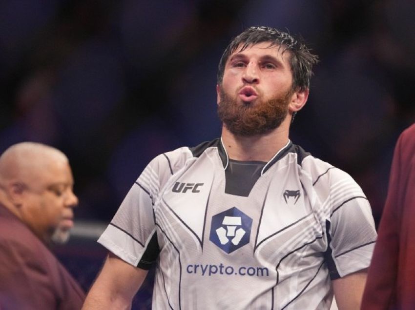 Магомед Анкалаев: "Пока не могу сказать, ценит ли меня UFC"