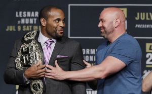 Даниэль Кормье уверен, что UFC обезопасит участников UFC 249 от коронавируса