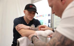 Кэмпбелл Хаттон рассказал о своем отношении к алкоголю