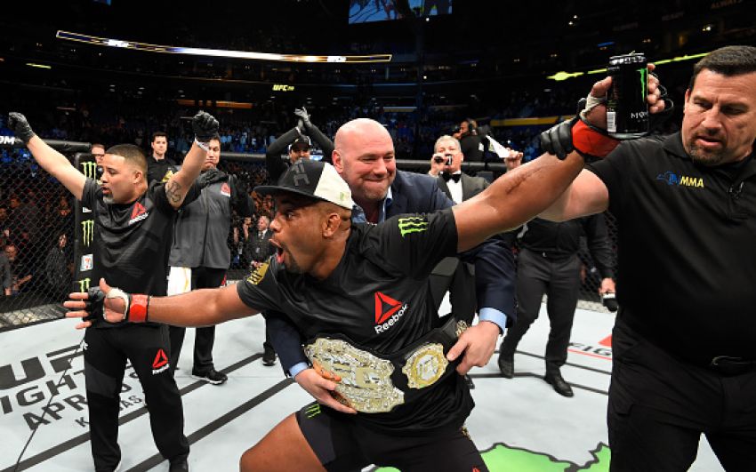 UFC 210: Лучшие моменты в замедленной съемке