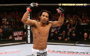 Бенсон Хендерсон победил Саада Авада на турнире Bellator 208
