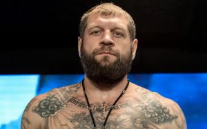Александр Емельяненко опубликовал пафосный видеоролик своего возвращения