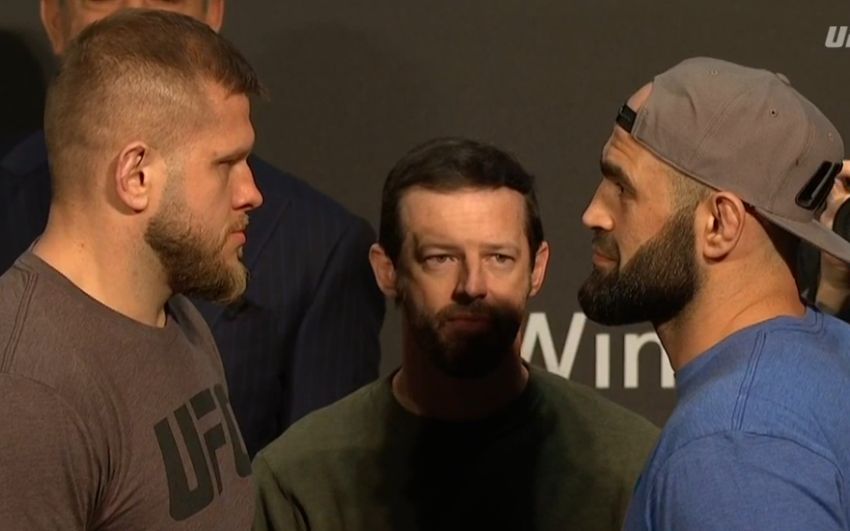 Шамиль Абдурахимов финишировал Марчина Тыбуру на UFC Fight Night St Petersburg