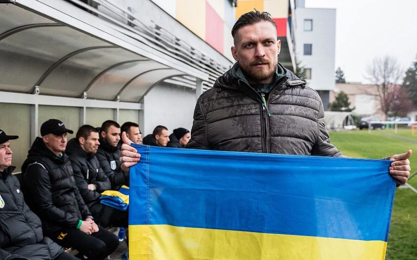 Александр Усик удивил кардинальной сменой образа: фото