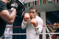 В WBC санкционируют бой Дэвина Хэйни и Райана Гарсии