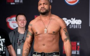Куинтон Джексон нокаутировал Вандерлея Сильву на турнире Bellator 206