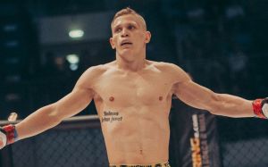 Сергей Хандожко победил Ростема Акмана на UFC Fight Night 153