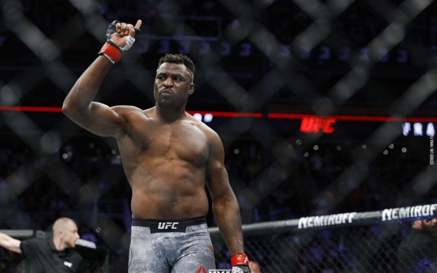 Фрэнсис Нганну не станет следующим претендентом на титул UFC в тяжелом весе