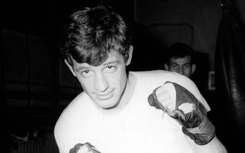 На 88 году жизни скончался бывший чемпион Парижа по боксу в полусреднем весе легендарный Жан-Поль Бельмондо